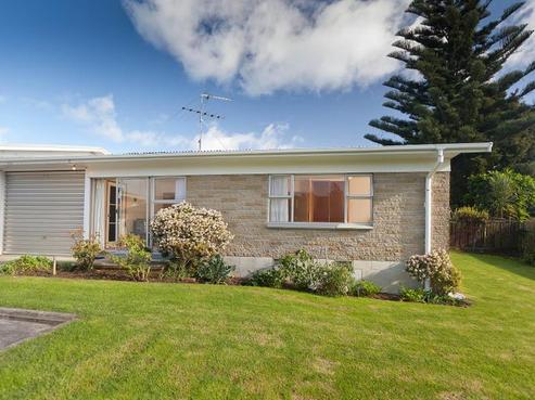 3/4 Grierson Place, Pukekohe