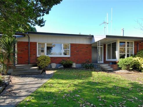 12 Golden Place, Fairfield