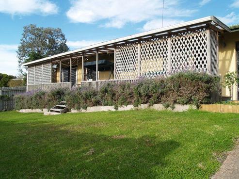 5 Pakiri Road, Leigh