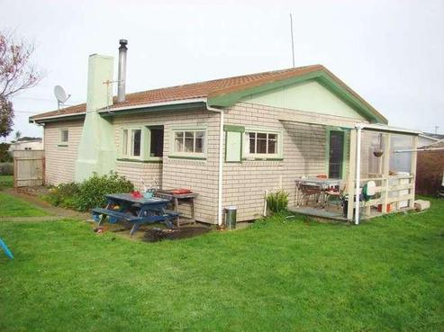 57 Terou Street, Manaia
