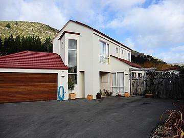 68 Arnold Street, Sumner