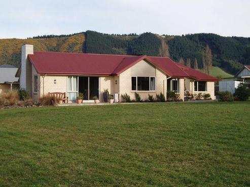 230 Queen Street, Waimate