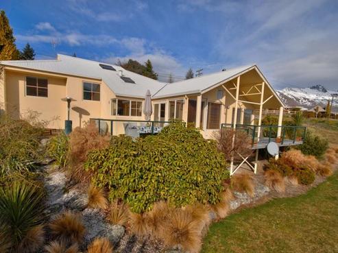 1 Lewis Road, Kelvin Heights