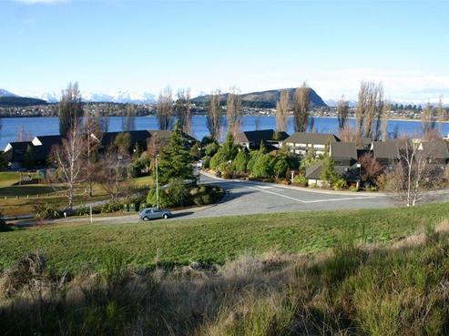 1 Sunrise Bay Drive, Wanaka