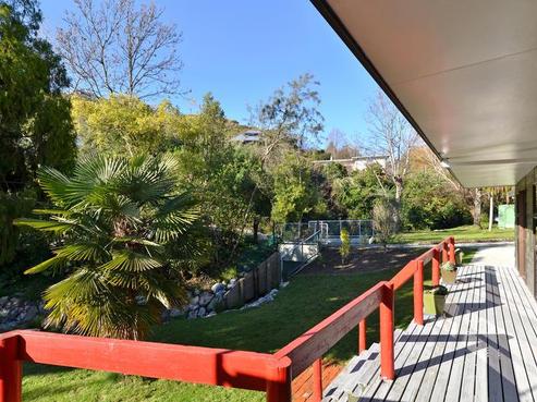 31 Arapiki Road, Stoke