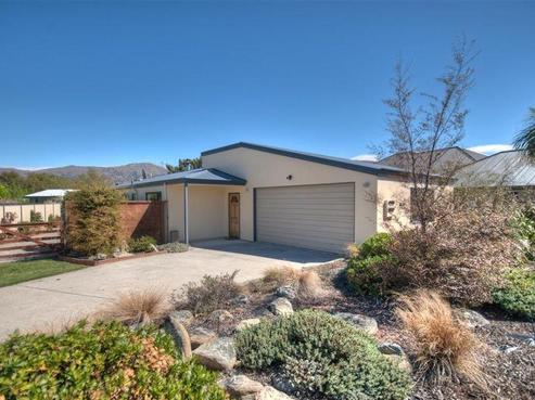 15 Fenwick Crescent, Cromwell