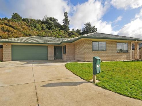 10 Aragon Grove, Kingsley Heights