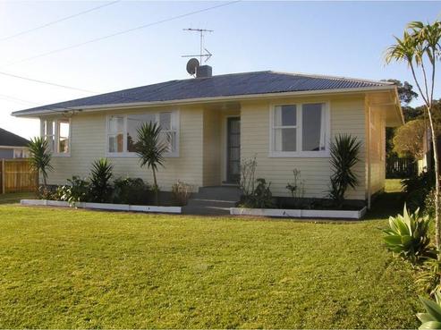 76 Fisher Crescent, Otara