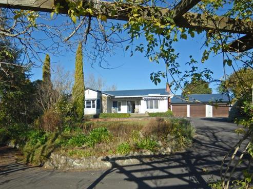 16 Muritai Crescent, Havelock North