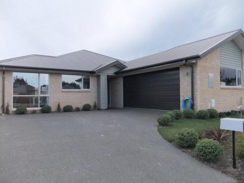 12 Manuka Street, Pegasus