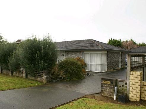 90 West Street, Pukekohe
