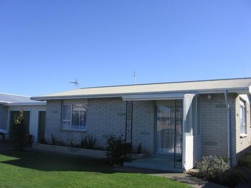 2/204 Grays Road, Saint Leonards