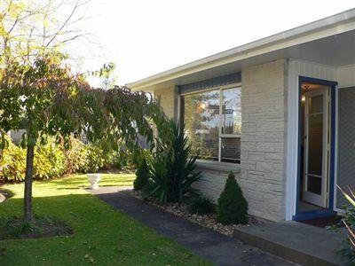 807 Willowpark Road South, Akina