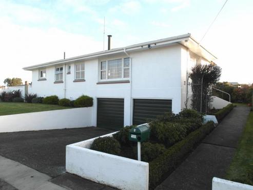 2 Fairview Avenue, Hawthorndale