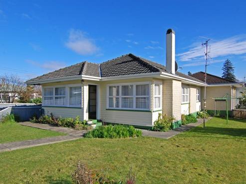 4 Willow Avenue, Stoke