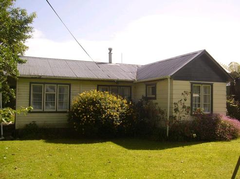 6 Waverley Street, Karamea