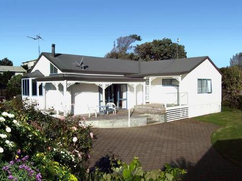 242 Pukehina Parade, Pukehina