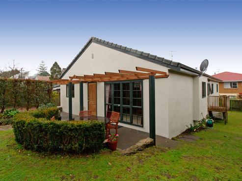 51A Namata Road, One Tree Hill