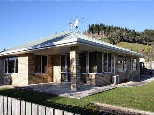 3 Hodgson Street, Wakefield