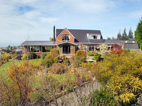 106 Dalziel Road, Halfway Bush