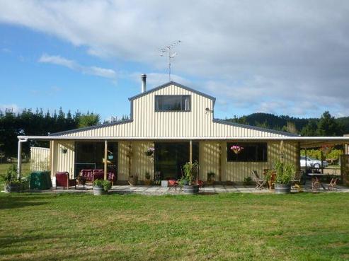 84 State Highway 1, Otaki