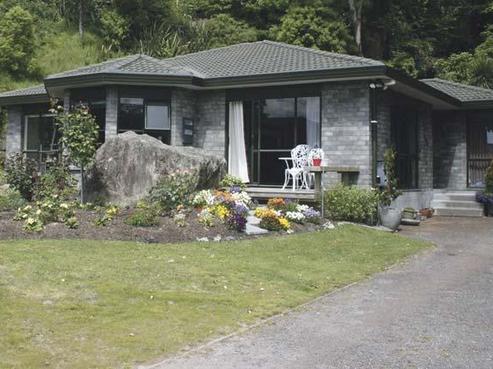 62 Aquarius Drive, Kawaha Point