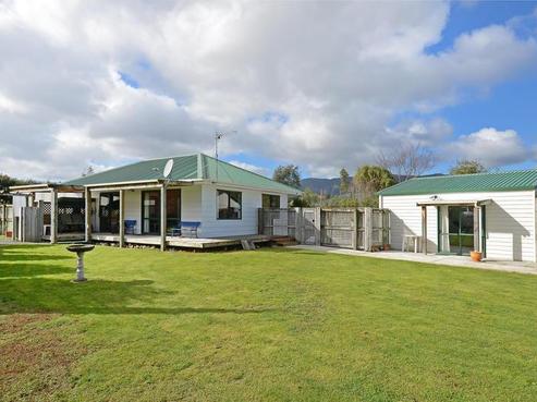 25 Galveston Grove, Totara Park