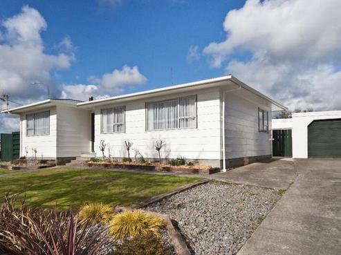 52 Cascade Crescent, Westbrook