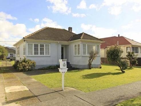 49 Hewer Crescent, Naenae
