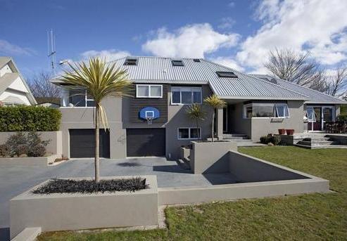 17 Marlowe Drive, Leamington