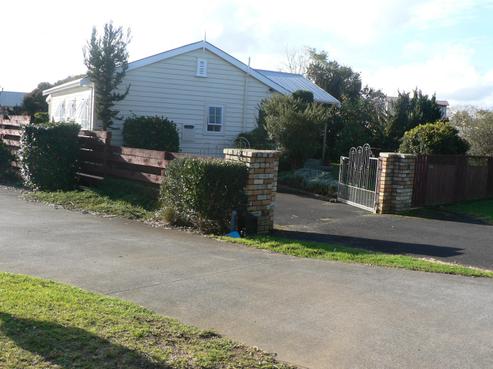 28 Colombo Road, Waiuku