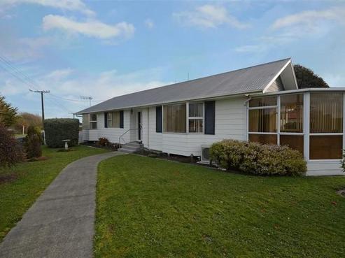 70 Dundas Road, Sanson