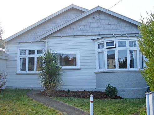 16 Gladstone Road, North East Valley
