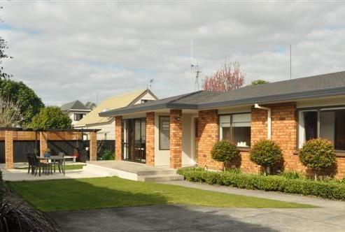 8 Brinkley Road, Otumoetai
