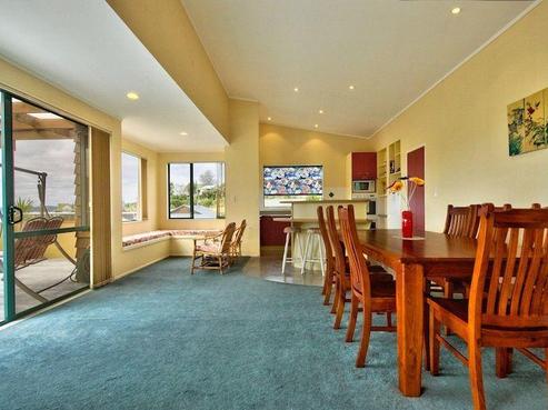 38 Governor Grey Road, Snells Beach