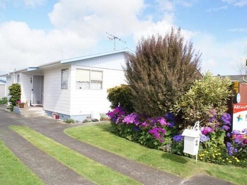 37 Exeter Crescent, Springvale