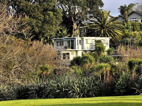 6 Sylvan Avenue, Northcote