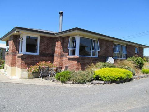 37 Wilson Road, Balclutha