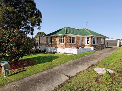 5 Brookfield Road, Te Atatu Peninsula