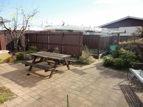 3 Porritt Place, Stoke
