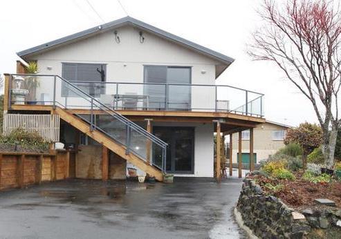 351 Kenmure Road, Kenmure