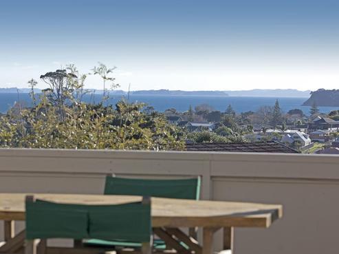 810 Whangaparaoa Road, Manly