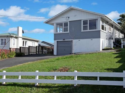 76 Sunnynook Road, Sunnynook