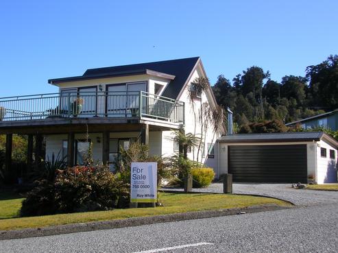 23 Ana Street, Moana / Lake Brunner