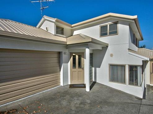2/552 Beach Road, Rothesay Bay