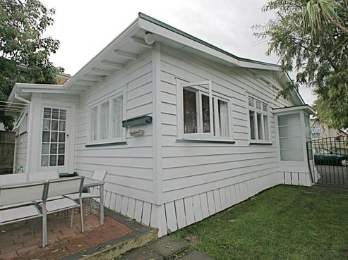 2/43 Castor Bay Road, Castor Bay
