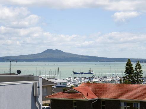 13 Sunderlands Road, Half Moon Bay