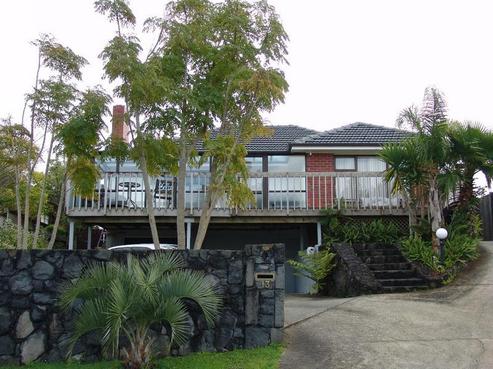 13 James Tyler Crescent, Lynfield