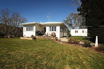 879 Limeworks Loop Road, Te Pahu