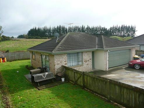24 Marblewood Grove, Pukekohe